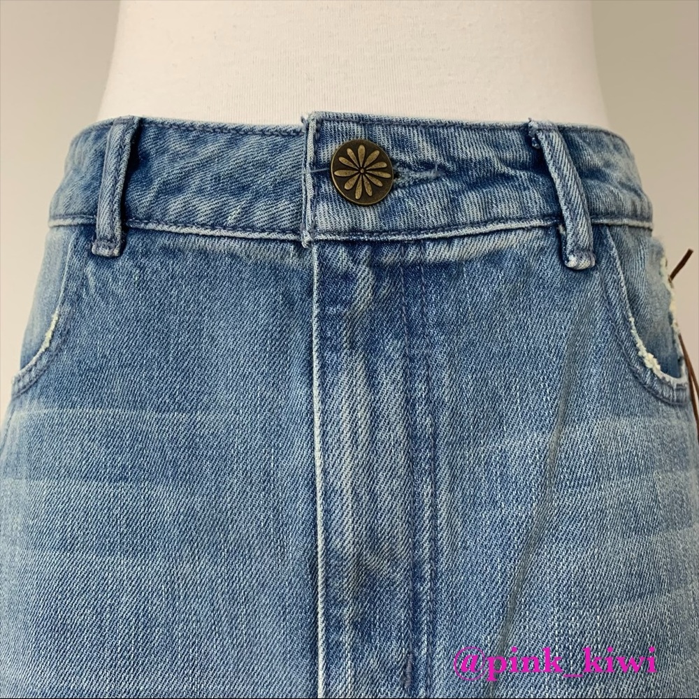 Show Me Your Mumu Atlanta A Line Denim Skirt Size:  28 - Picture 4 of 11